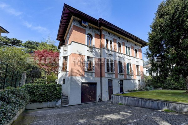 appartamento in vendita a Brescia in zona Porta Venezia