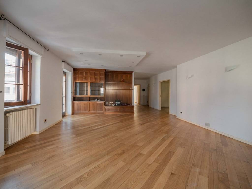 appartamento in vendita a Brescia in zona Crocifissa di Rosa