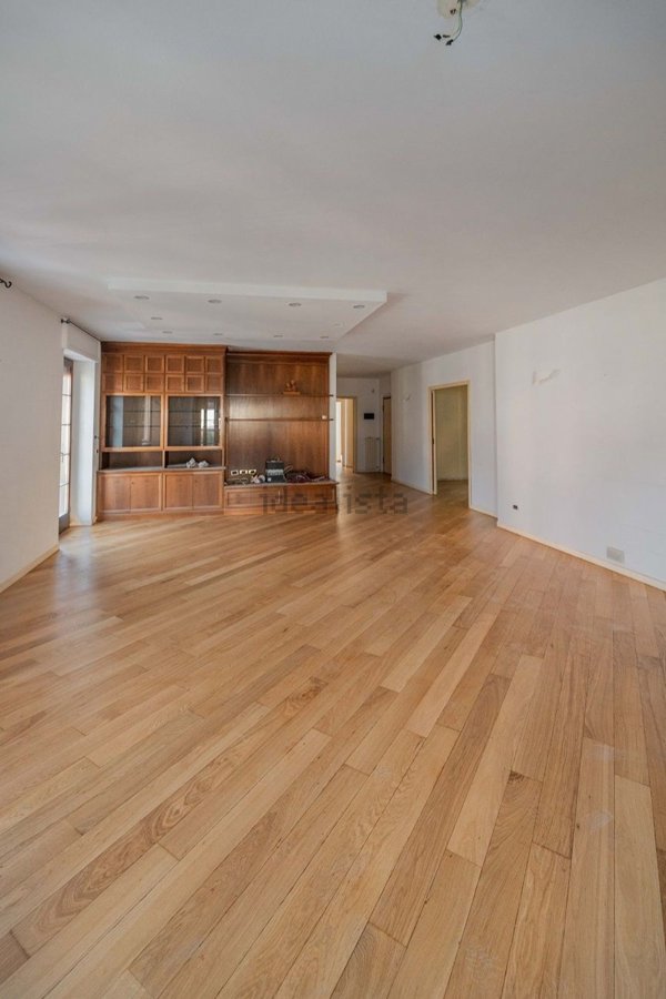 appartamento in vendita a Brescia in zona Crocifissa di Rosa