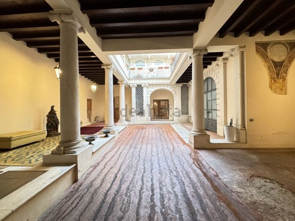 appartamento in vendita a Brescia in zona Centro Storico