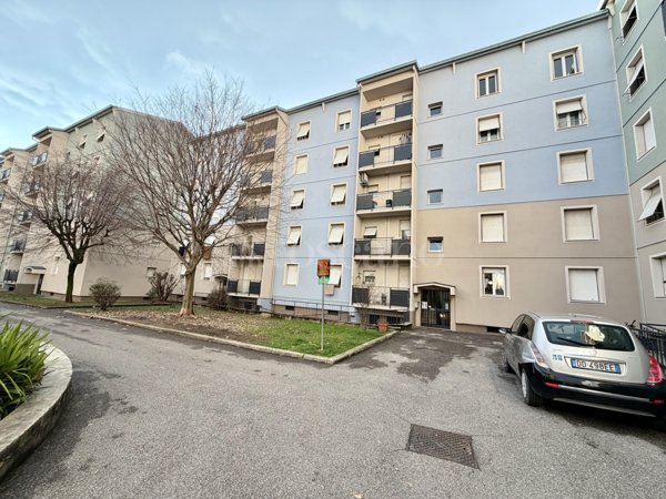 appartamento in vendita a Brescia in zona Urago/Mella