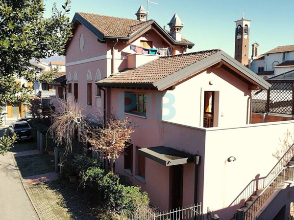 appartamento in vendita a Brescia in zona Fiumicello