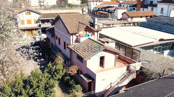 appartamento in vendita a Brescia in zona Quartiere Primo Maggio