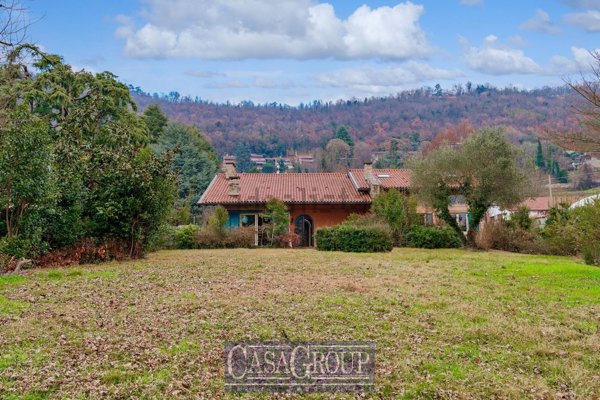 casa indipendente in vendita a Brescia in zona Mompiano