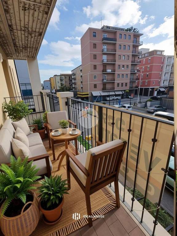 appartamento in vendita a Brescia in zona Volta