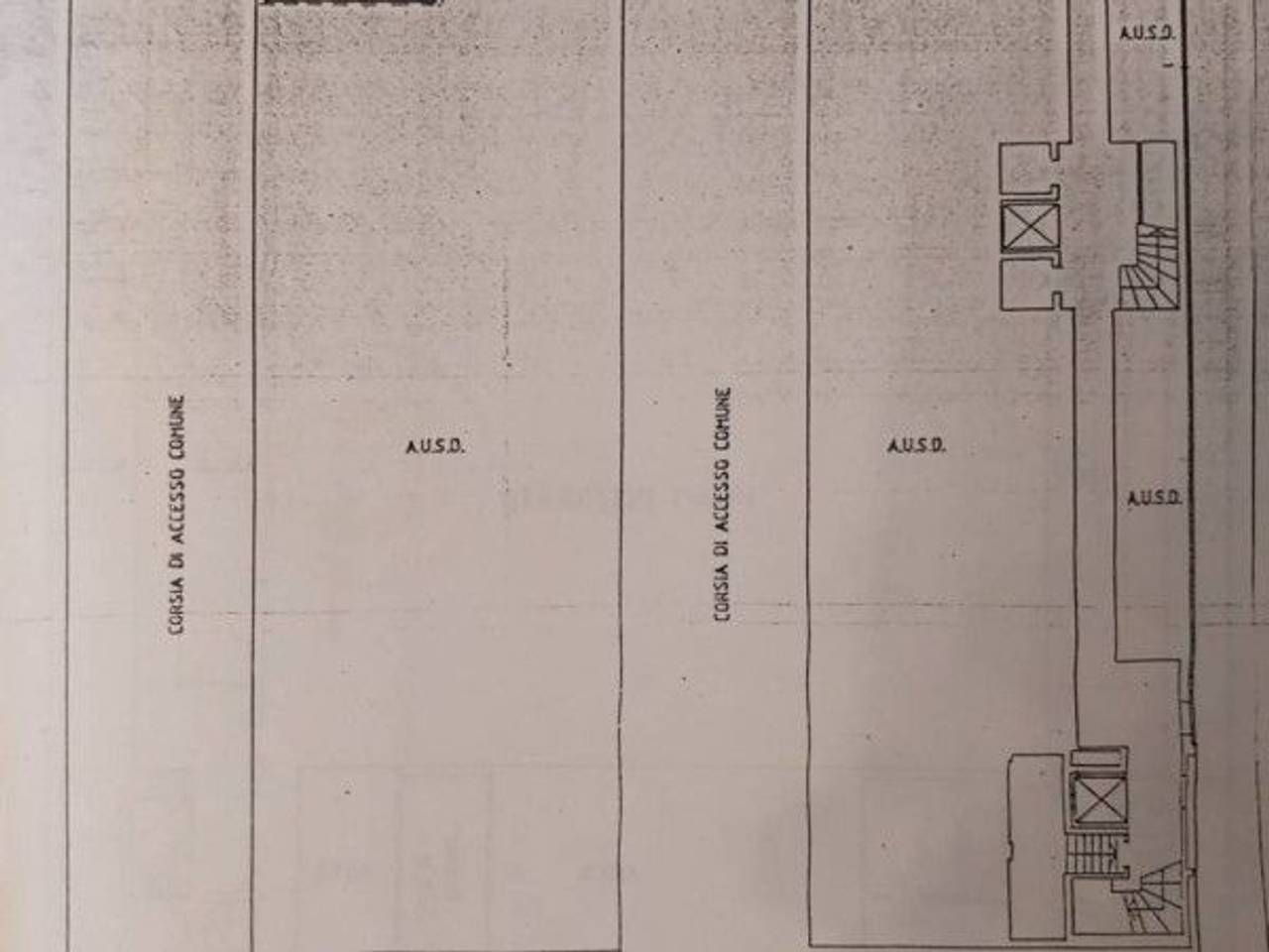 negozio in vendita a Brescia in zona Urago/Mella