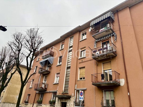 appartamento in vendita a Brescia in zona Lamarmora
