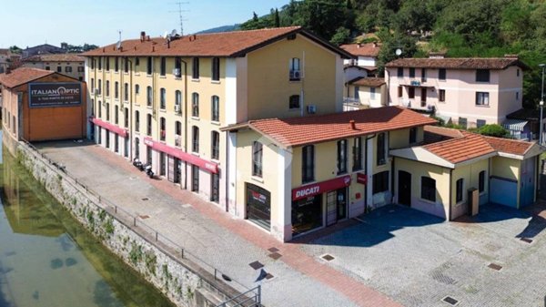 negozio in vendita a Brescia in zona Sant'Eufemia