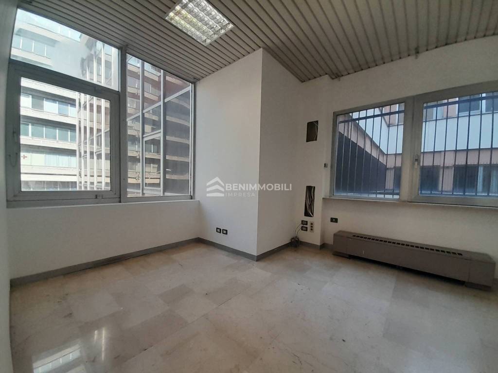 ufficio in vendita a Brescia