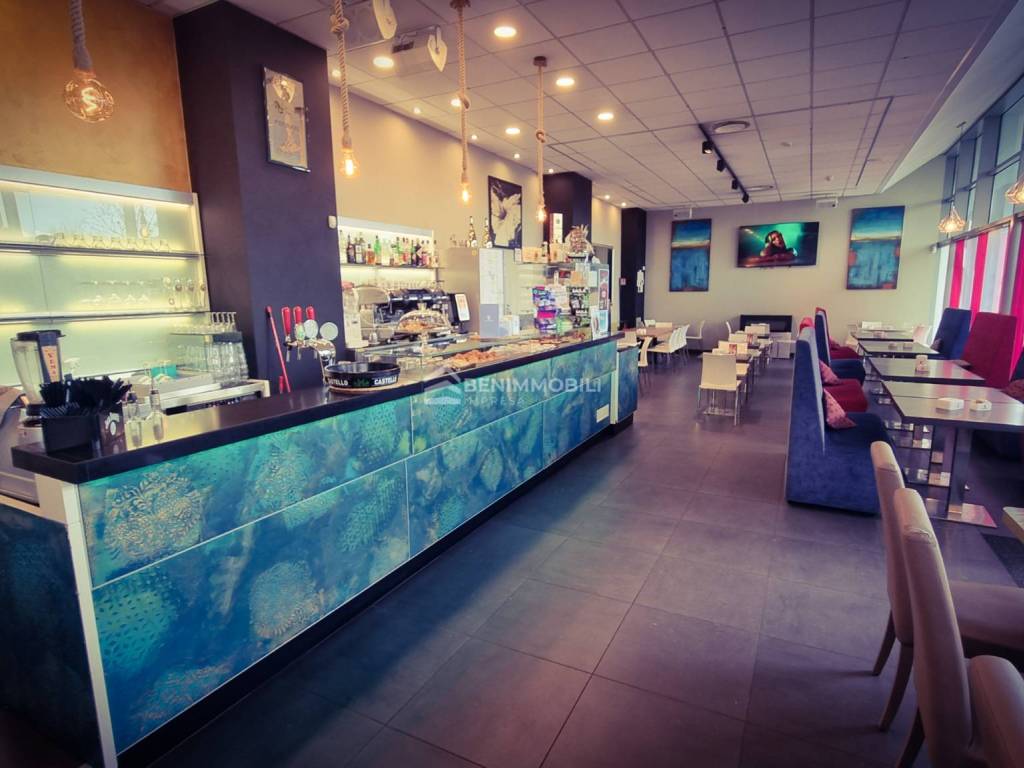 negozio in vendita a Brescia in zona Borgo Trento