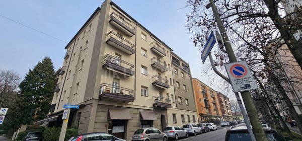 casa indipendente in vendita a Brescia in zona Mompiano