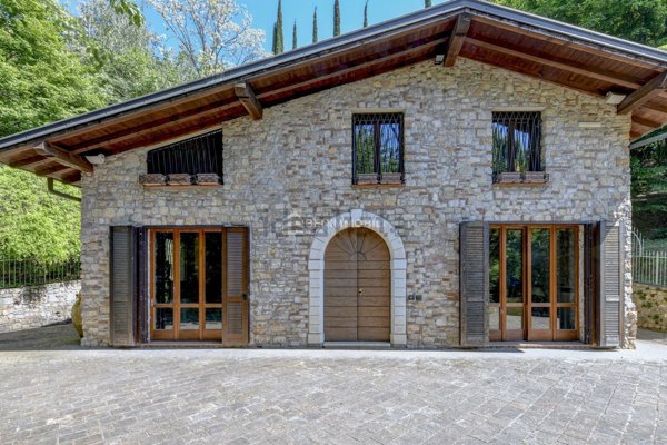 villa in vendita a Brescia in zona San Bartolomeo