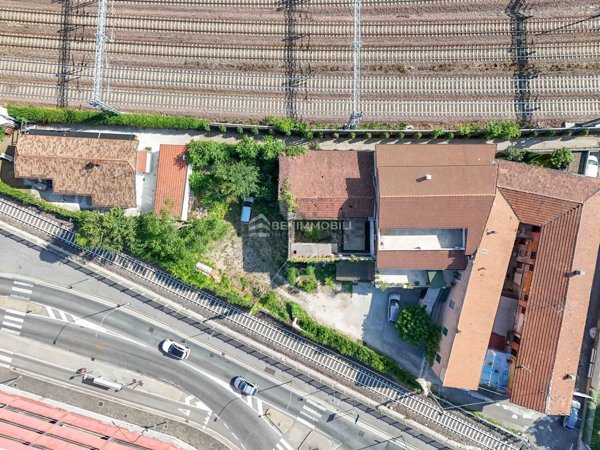 appartamento in vendita a Brescia in zona Quartiere Primo Maggio