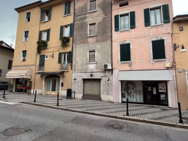 intera palazzina in vendita a Brescia in zona Sant'Eufemia