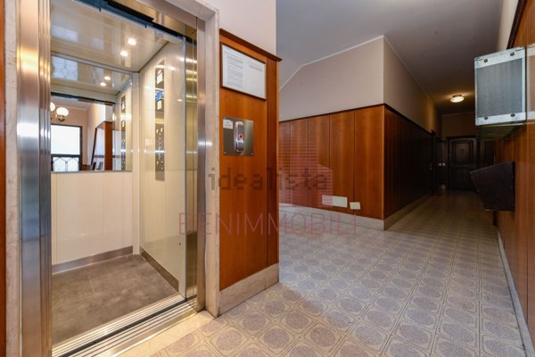 appartamento in vendita a Brescia in zona Lamarmora