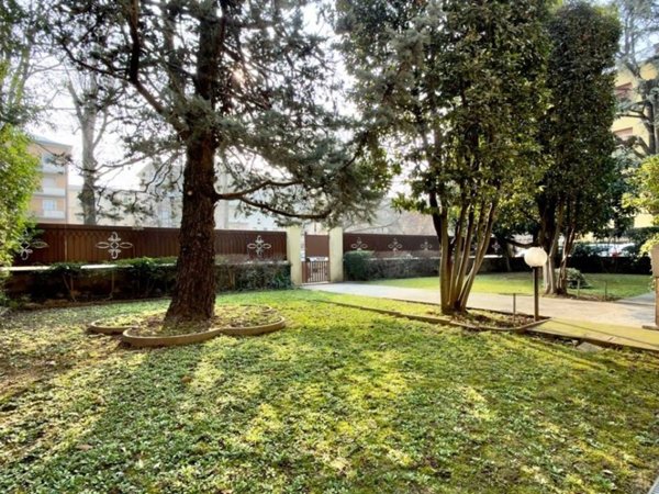 casa indipendente in vendita a Brescia in zona Chiusure