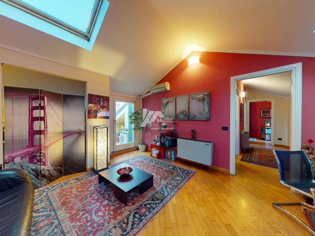 appartamento in vendita a Brescia in zona Centro Storico