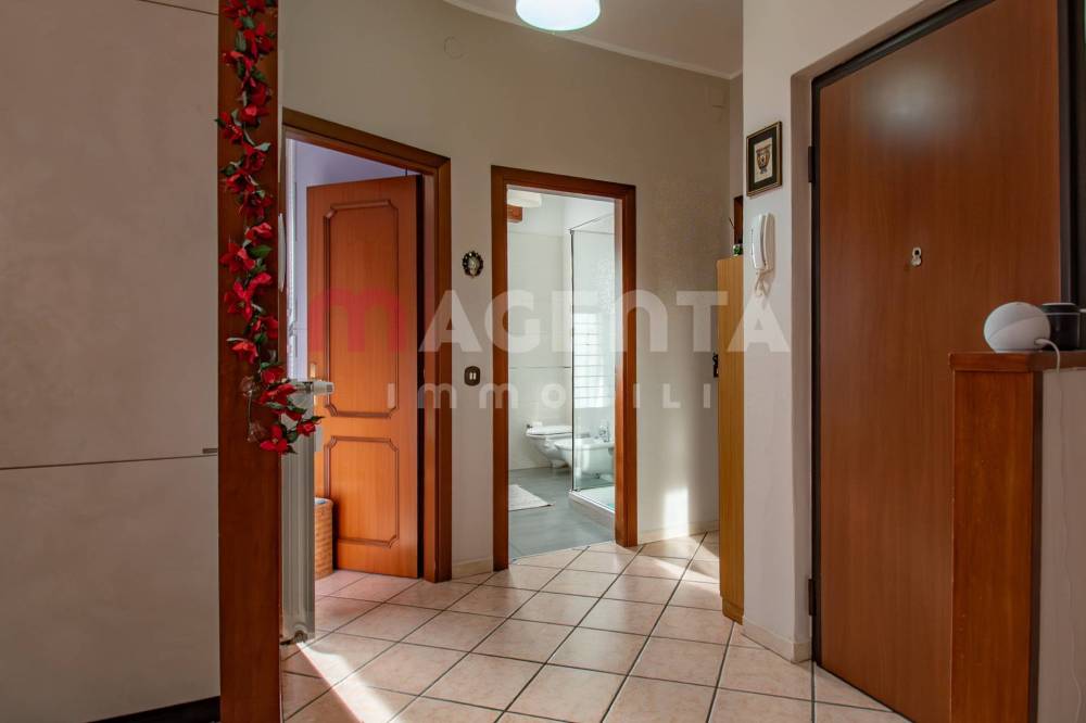 appartamento in vendita a Brescia in zona Urago/Mella