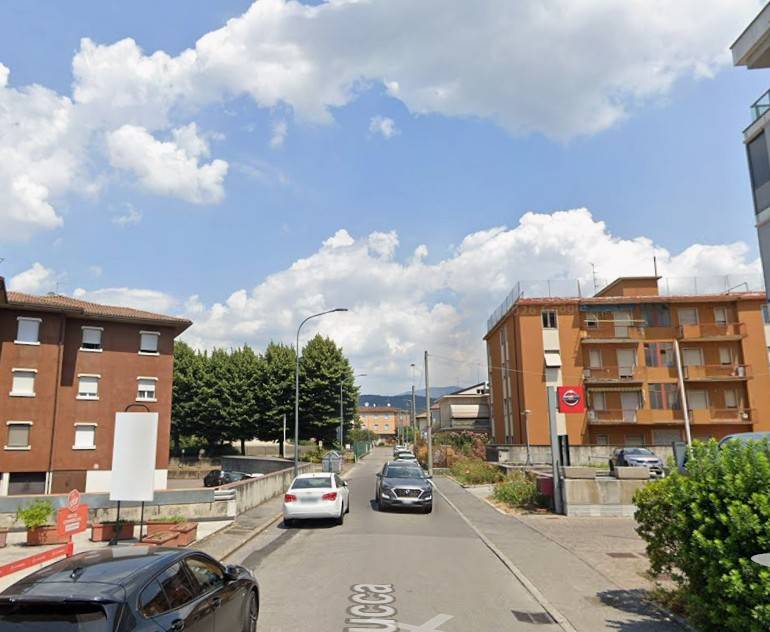 ufficio in vendita a Brescia in zona Chiusure