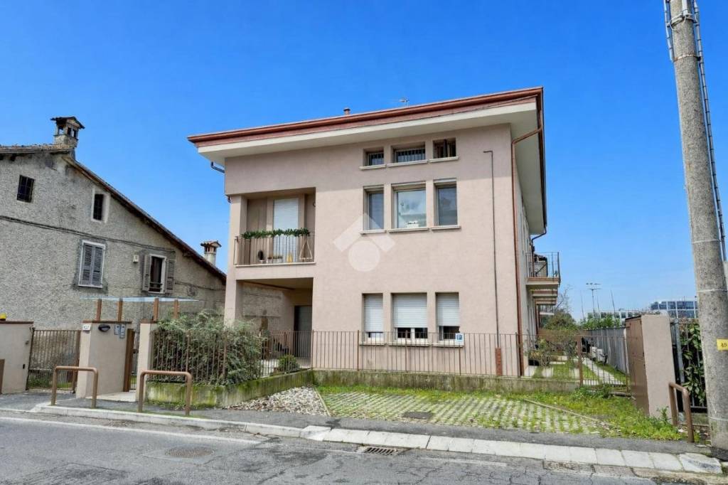 appartamento in vendita a Brescia in zona Chiusure