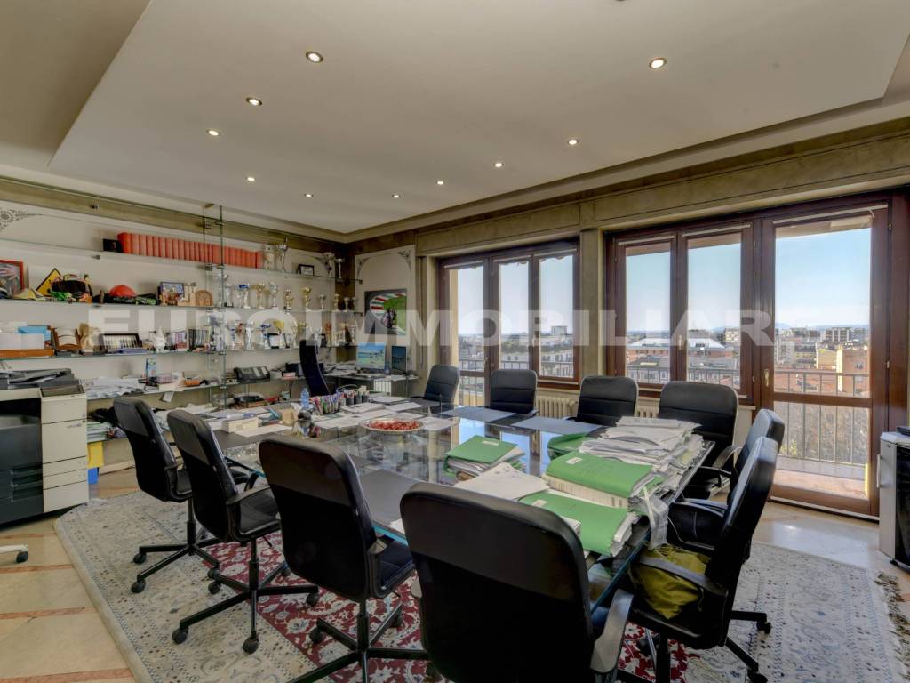 appartamento in vendita a Brescia in zona Centro Storico