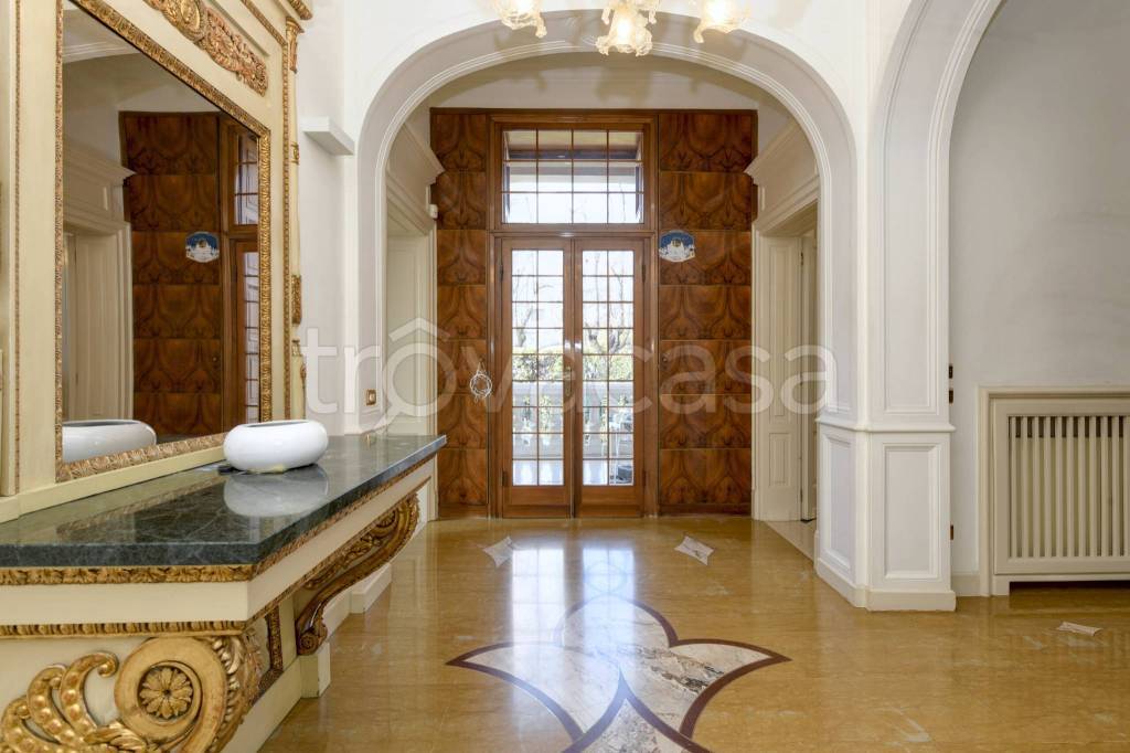 casa indipendente in vendita a Brescia in zona Crocifissa di Rosa