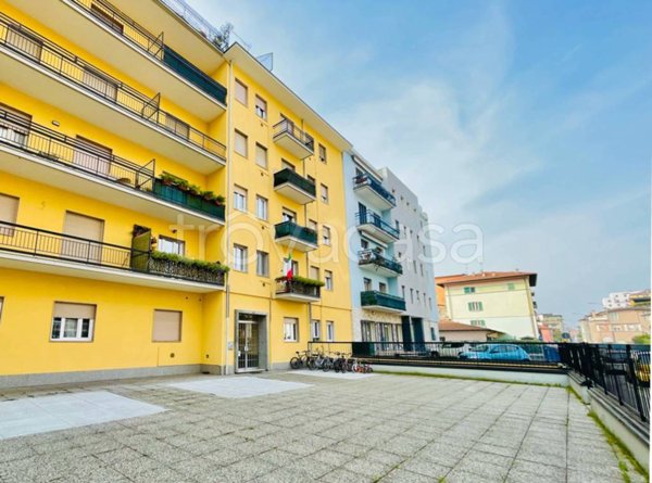 appartamento in vendita a Brescia in zona Crocifissa di Rosa