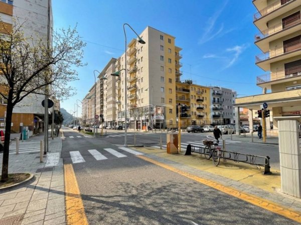 appartamento in vendita a Brescia in zona Crocifissa di Rosa