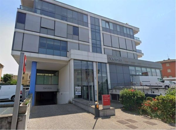 ufficio in vendita a Brescia in zona Chiusure