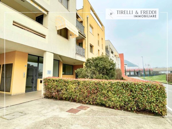 appartamento in vendita a Brescia in zona Sant'Eufemia