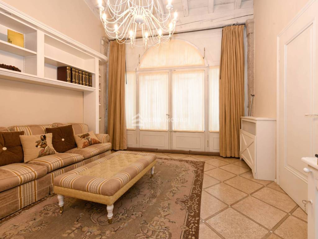 appartamento in vendita a Brescia in zona Centro Storico