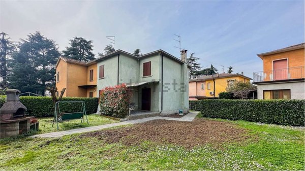 casa indipendente in vendita a Brescia in zona Chiusure