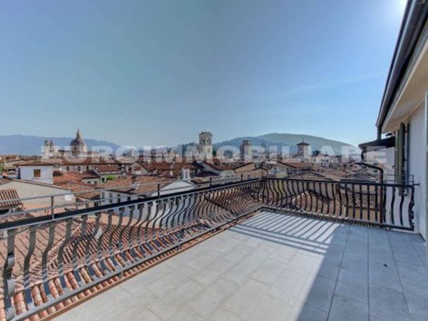 appartamento in vendita a Brescia in zona Centro Storico