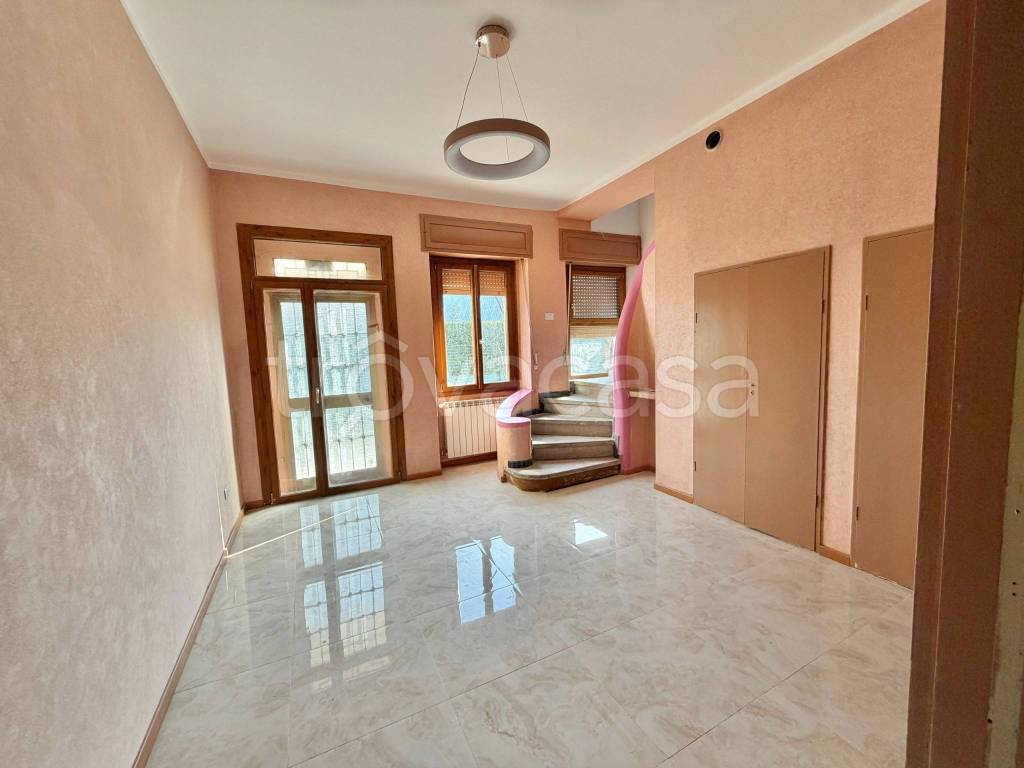 casa indipendente in vendita a Brescia in zona Lamarmora