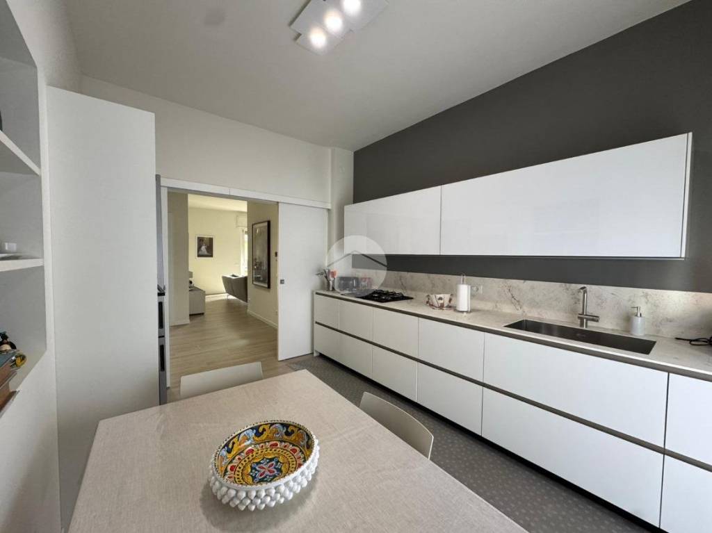 appartamento in vendita a Brescia in zona Volta