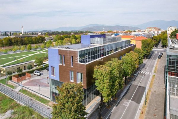 ufficio in vendita a Brescia in zona Porta Milano