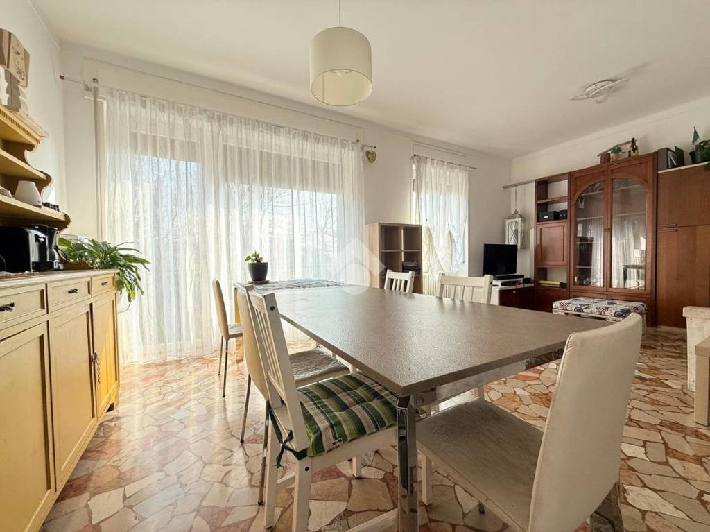 appartamento in vendita a Brescia in zona Porta Venezia