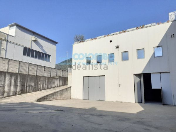 locale di sgombero in vendita a Brescia in zona Sant'Eufemia