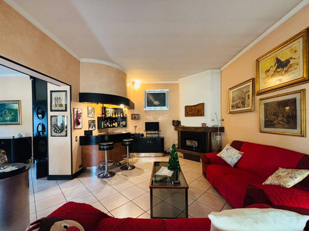 appartamento in vendita a Brescia in zona Mompiano