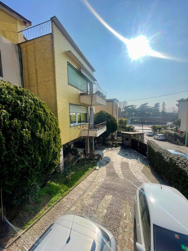 appartamento in vendita a Brescia in zona Porta Venezia