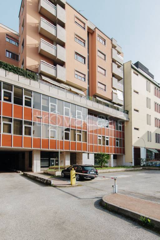 negozio in vendita a Brescia