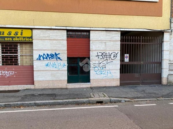 negozio in vendita a Brescia in zona Borgo Trento