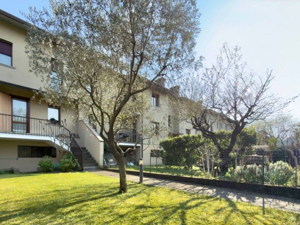 casa indipendente in vendita a Brescia in zona Caionvico