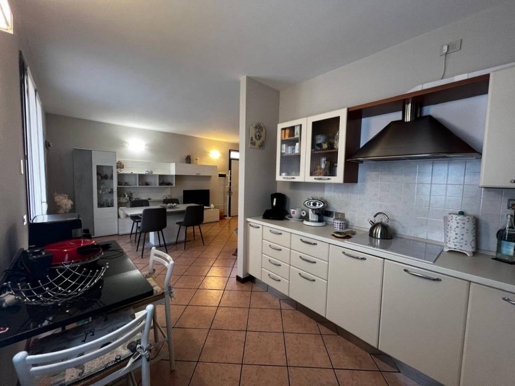 appartamento in vendita a Brescia in zona San Polo