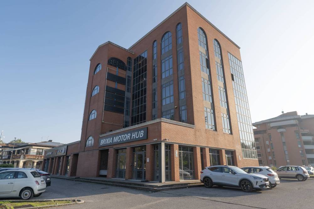 locale commerciale in vendita a Brescia in zona Centro Storico