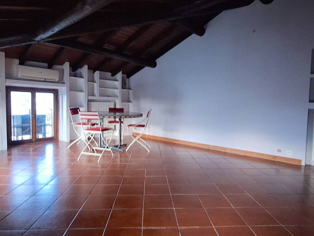 appartamento in vendita a Brescia in zona Volta