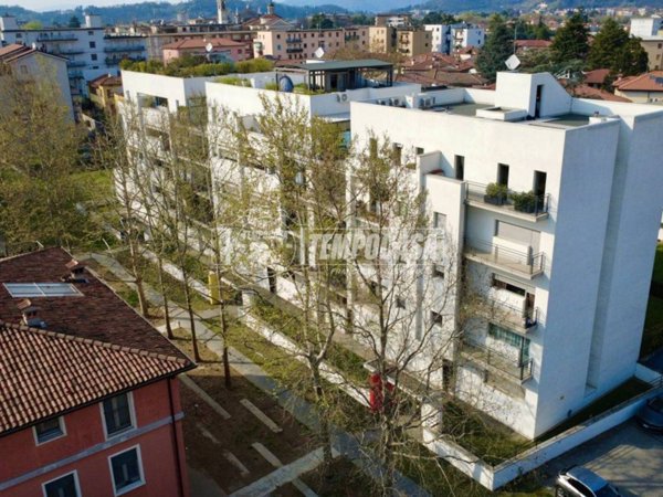 appartamento in vendita a Brescia in zona Chiusure