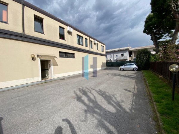 appartamento in vendita a Brescia in zona Chiesa Nuova