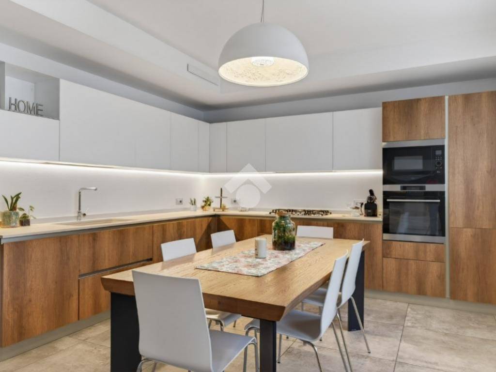 appartamento in vendita a Brescia in zona Chiusure