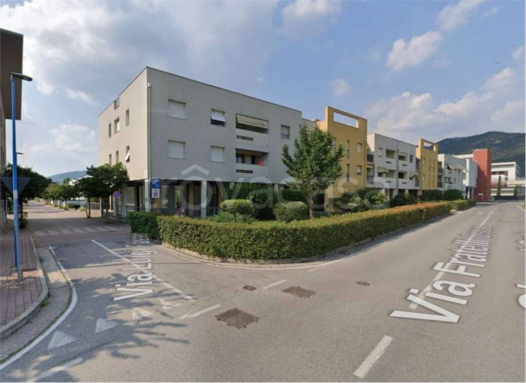 negozio in vendita a Brescia in zona San Polo